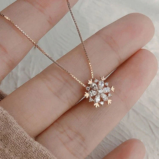 Collana elegante con fiocco di neve